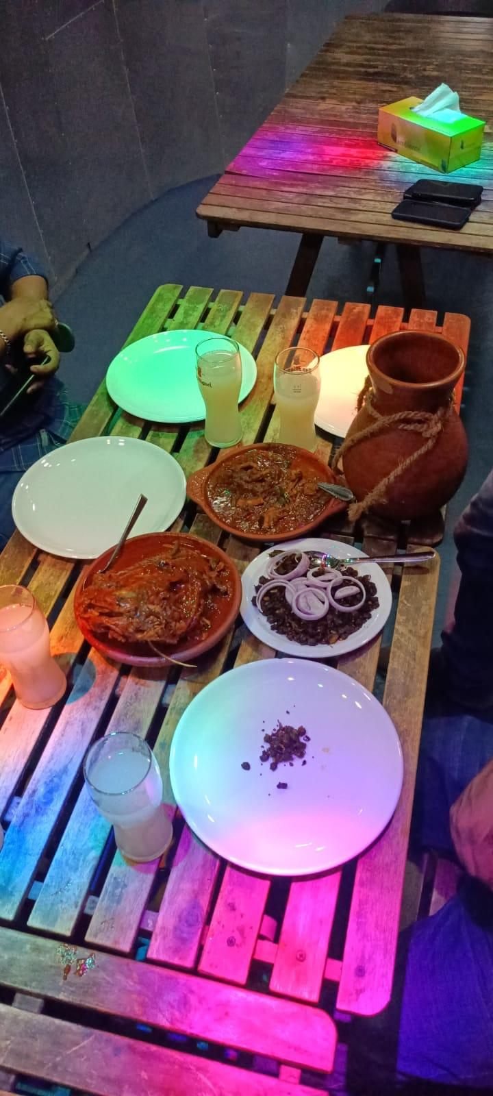 Shaap-style dishes and drinks served for a group gathering
